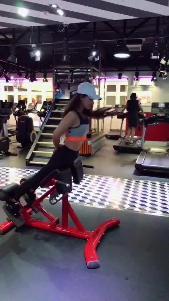 健身房视频,打造完美身材的秘诀全收录